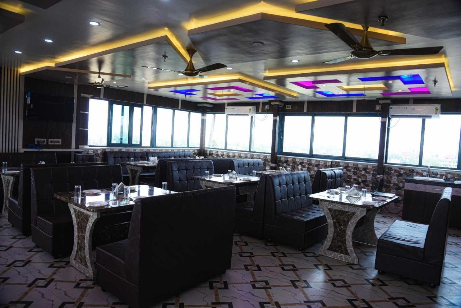 Oyo Tulusi Hotel 3*